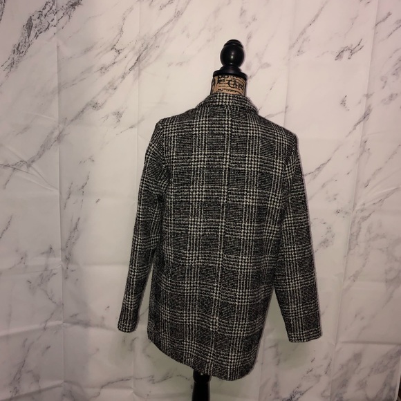 Staple blazer! - Picture 2 of 2